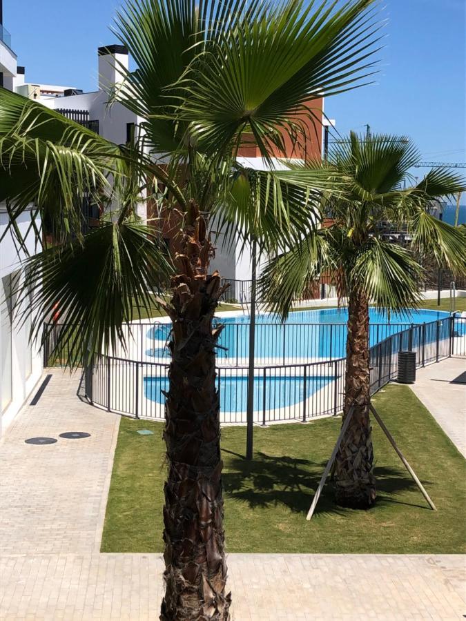 Paradise In Фуeнхирола Екстериор снимка