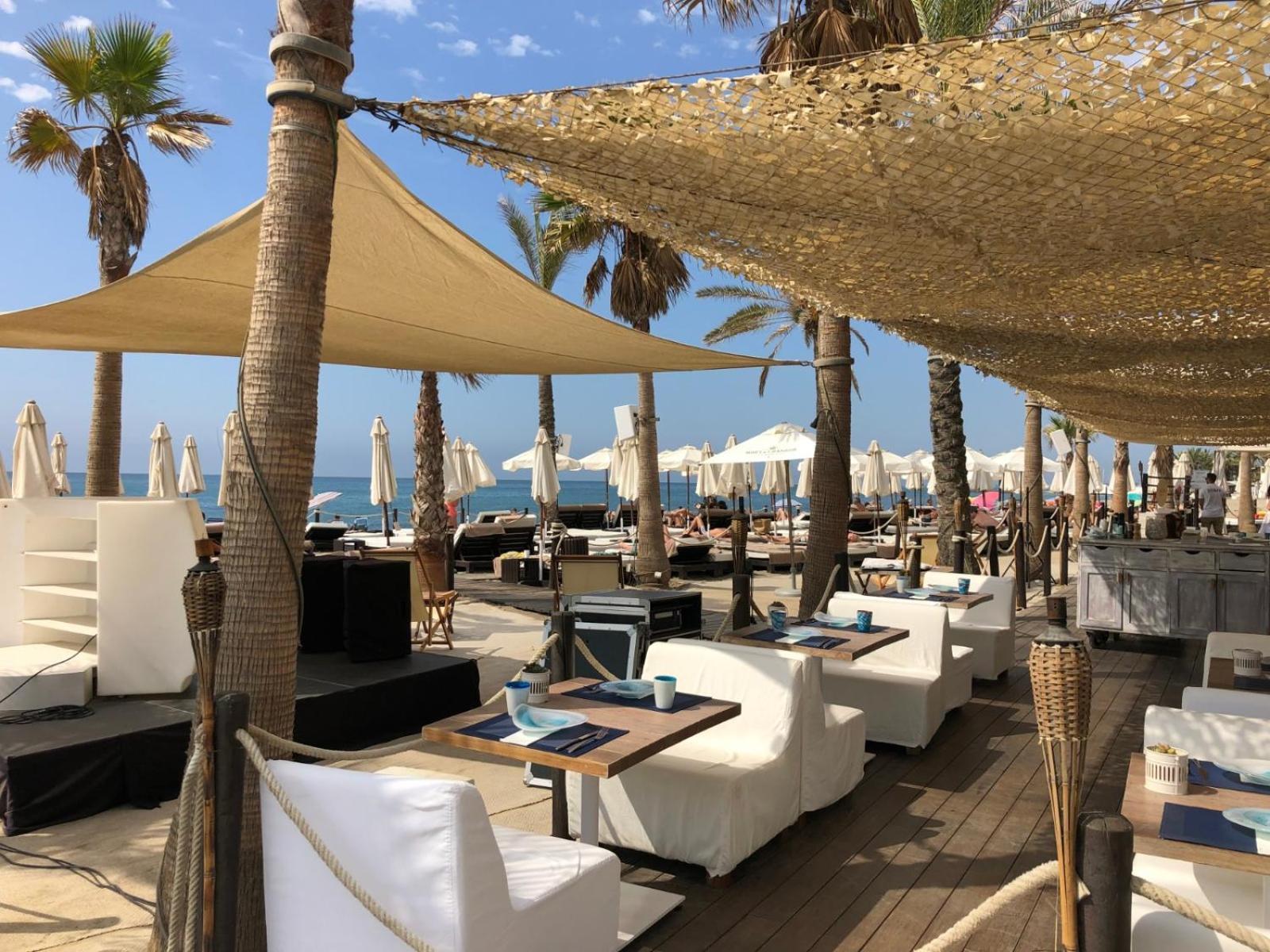 Paradise In Фуeнхирола Екстериор снимка