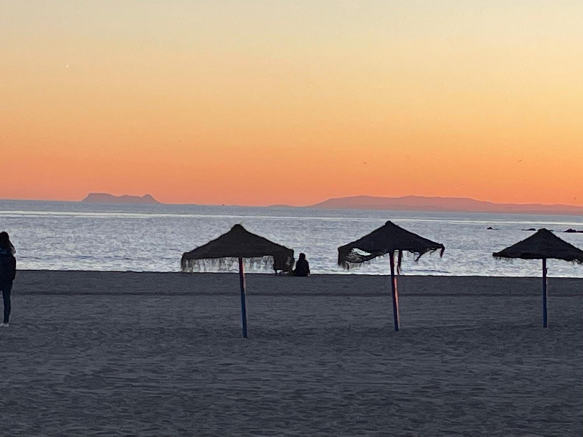 Paradise In Фуeнхирола Екстериор снимка